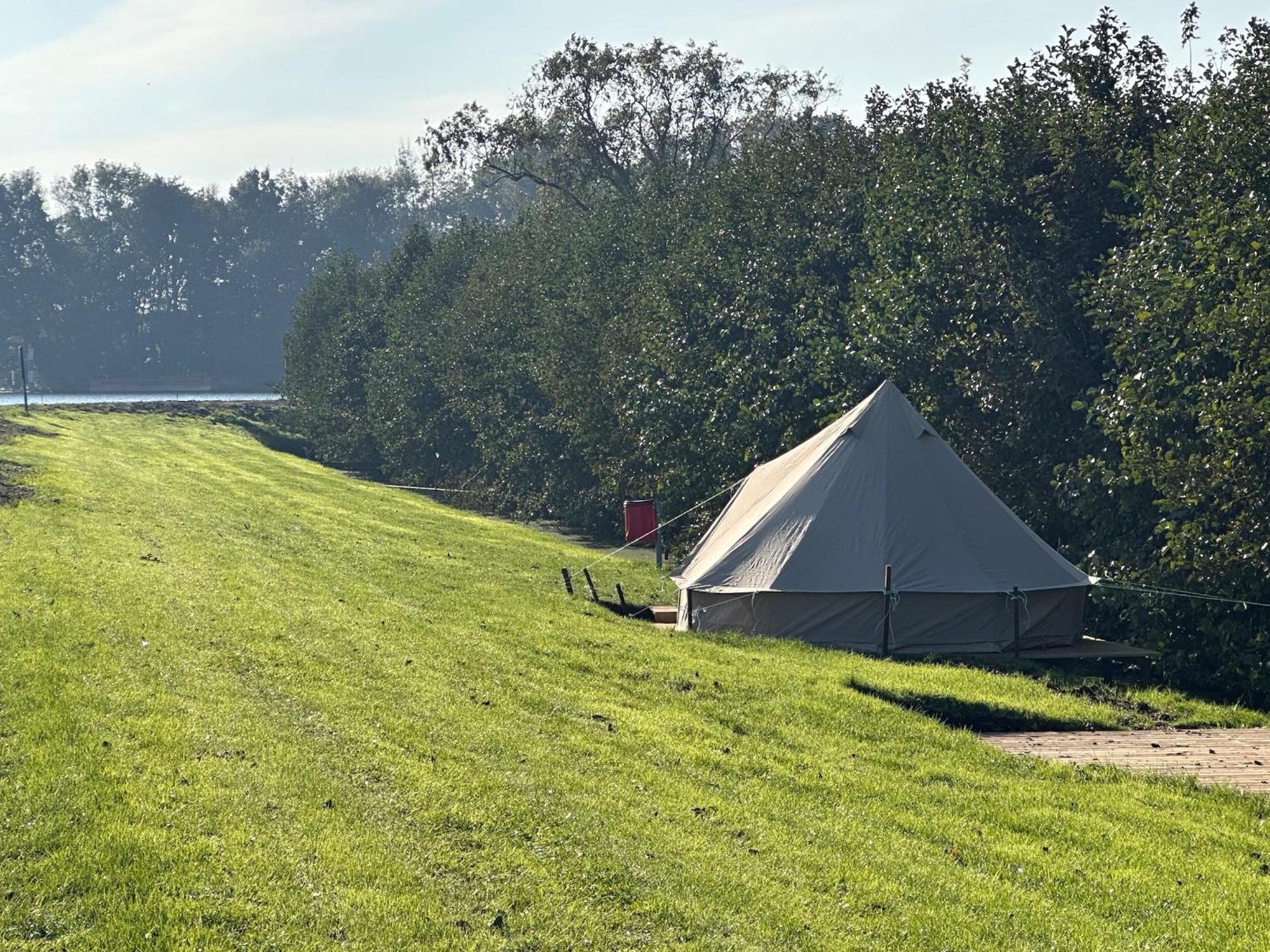 Bell Tent Warmond Esterno foto